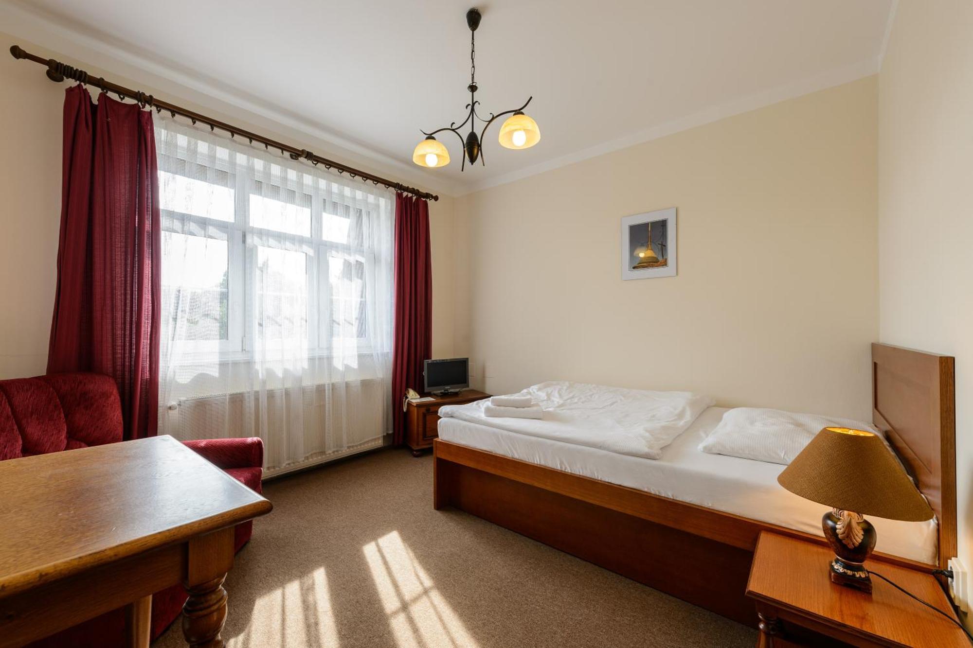 Valdstejn Hotel Liberec Cameră foto